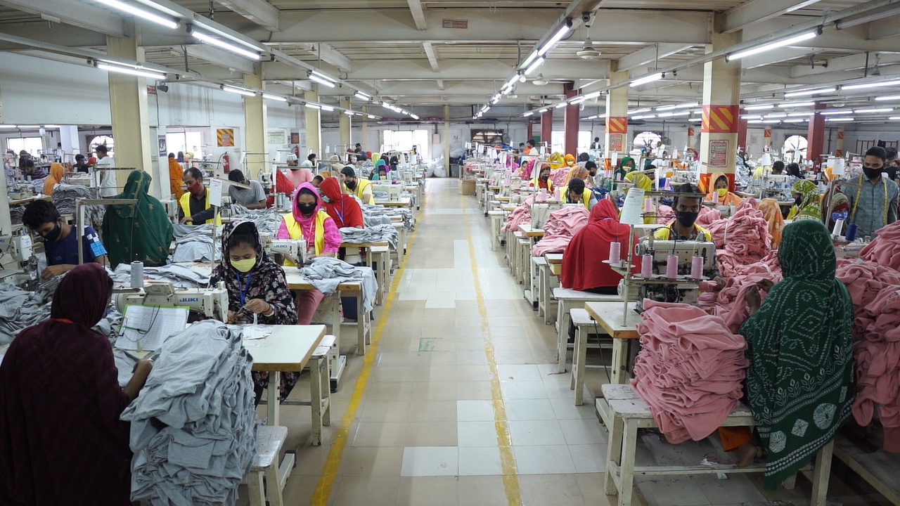 Garments Sewing Floor